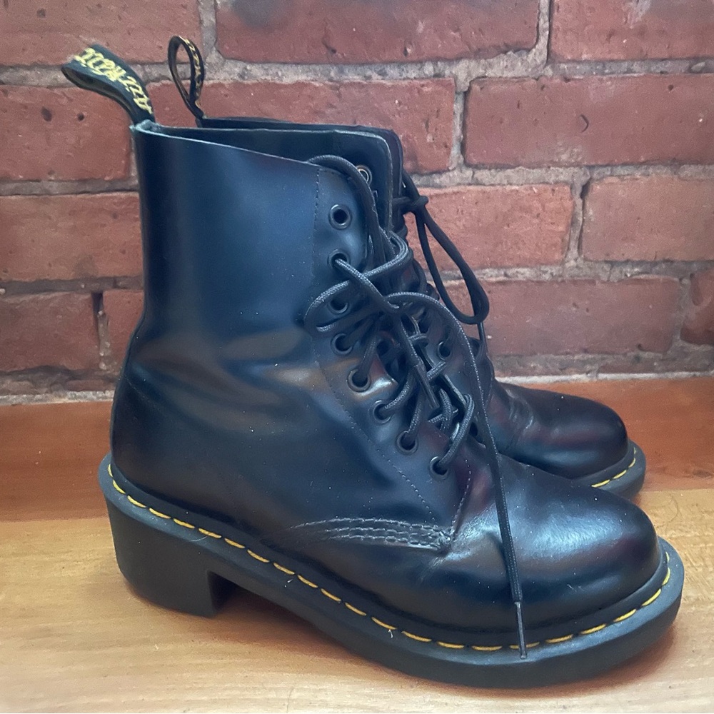 Dr. Martens  Clemency boots US8 women’s